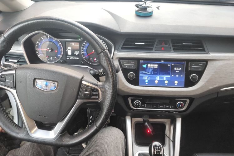 吉利汽车 远景X3 2017款 1.5L 手动精英型中控内饰7002