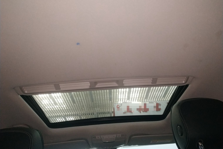 奔驰C级 2020款 改款 C 200 L 时尚型运动版中控内饰22