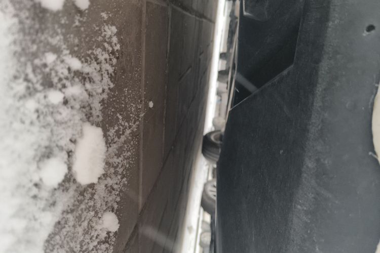 smart fortwo 2011款 1.0 MHD 硬顶激情版局部细节9008