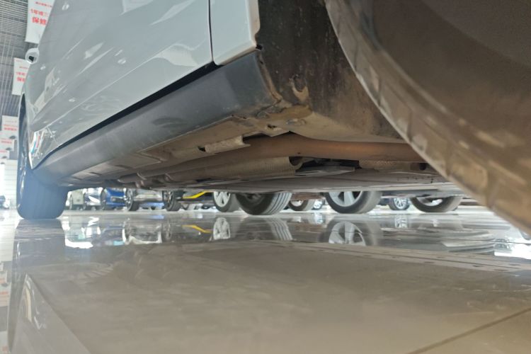 比亚迪 秦L 2025款 DM-i 智驾版 80KM领先型局部细节9001