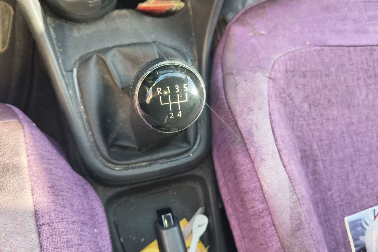 大众 Polo 2014款 1.4L 手动风尚版中控内饰18