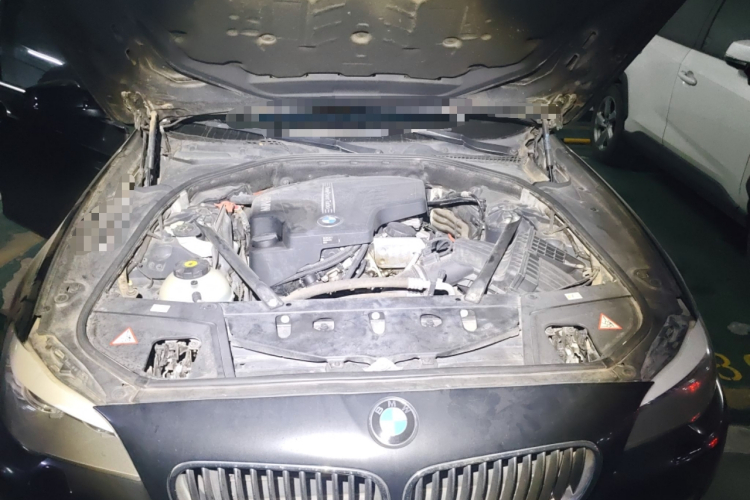 宝马5系 2013款 525Li 豪华型局部细节24