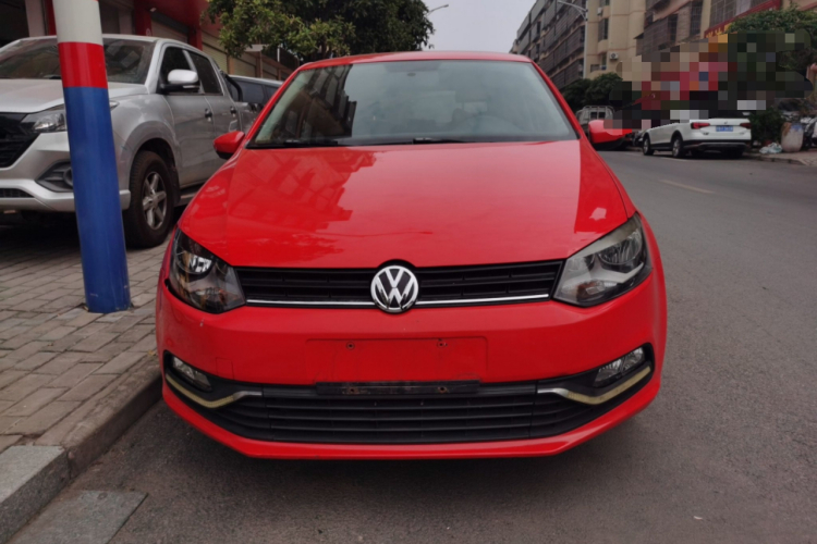 大众 Polo 2014款 1.4L 手动风尚版车身外观2