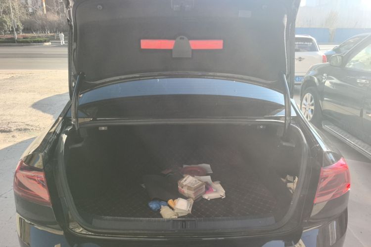 大众 迈腾 2023款 200万辆纪念版 330TSI DSG领先型局部细节23