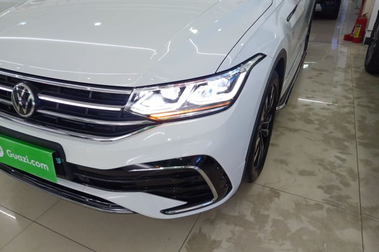 大众 途观L 2023款 330TSI 自动两驱R-Line旗舰版局部细节36