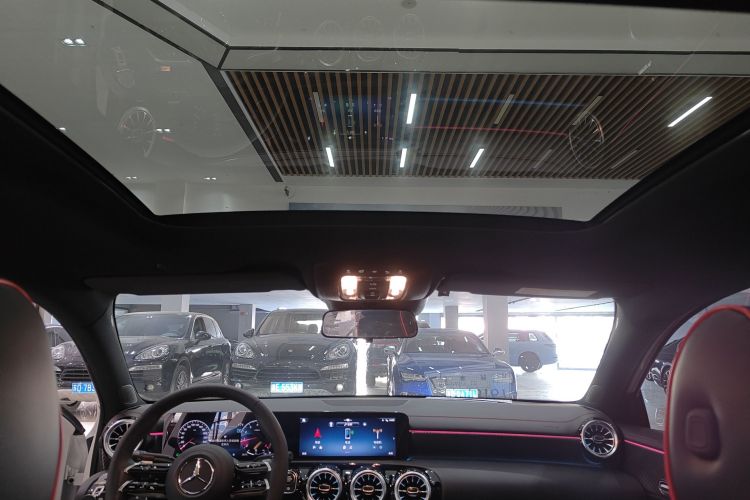 奔驰A级 2023款 A 200 L 时尚型中控内饰22