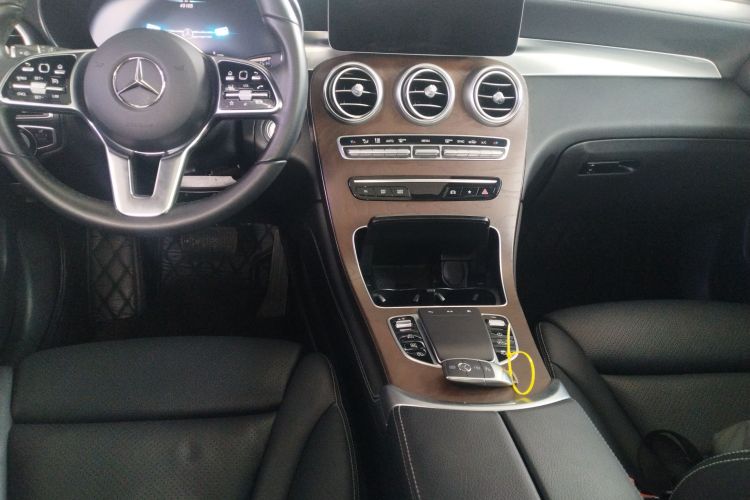 奔驰GLC 2020款 GLC 260 L 4MATIC 豪华型局部细节18