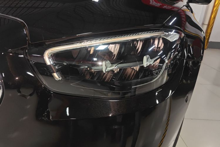 奔驰E级 2017款 E 200 L 4MATIC局部细节36