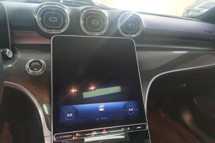 奔驰C级 2023款 改款二 C 260 L 运动版中控内饰16