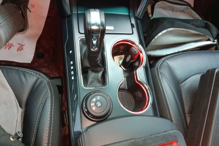 福特 探险者(进口) 2016款 2.3T 精英版中控内饰18