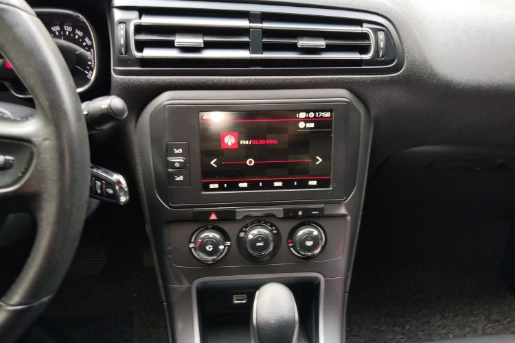 雪铁龙 C4世嘉 2018款 1.6L 自动豪华型局部细节16