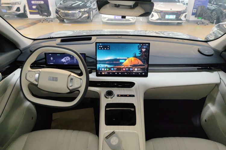 吉利银河 银河E5 2024款 530km 探索+版中控内饰12