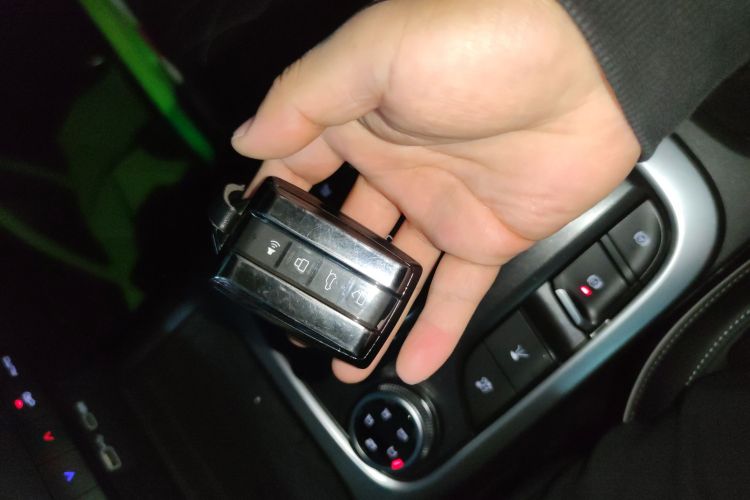 坦克300 2024款 2.0T 挑战者中控内饰11