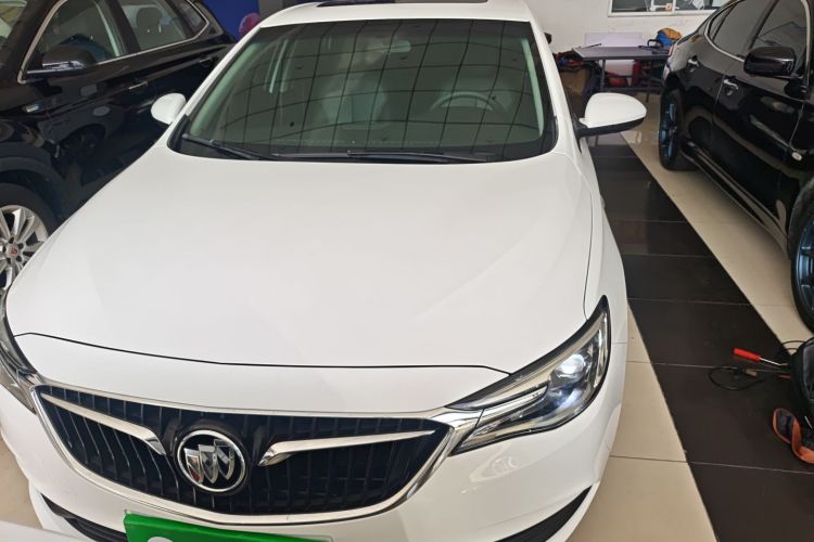 别克 英朗 2021款 1.3T 自动轻混动精英型车身外观2