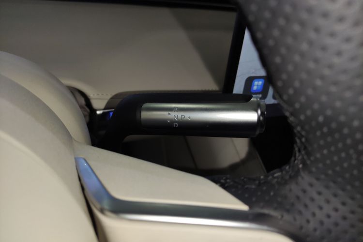 鸿蒙智行 享界S9 2025款 增程 Max+局部细节18