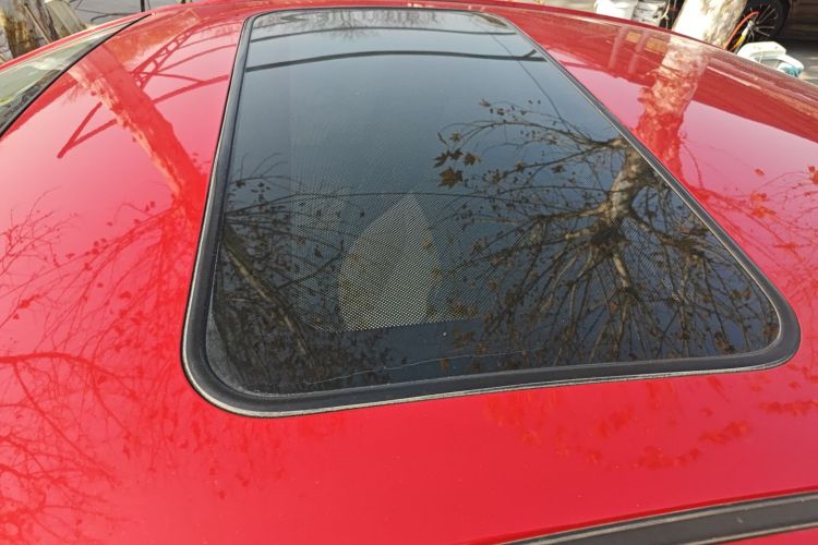 现代 瑞纳 2010款 三厢 1.4L 自动时尚型GT局部细节57