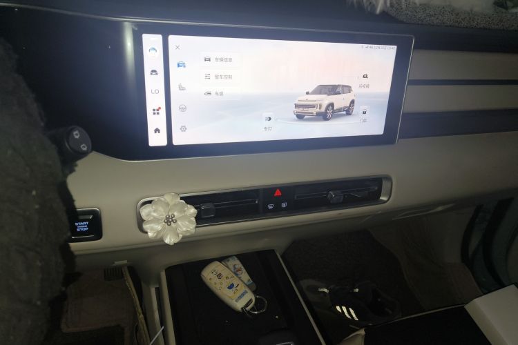 吉利汽车 吉利icon 2023款 1.5TD 巧克力醇臻版中控内饰16