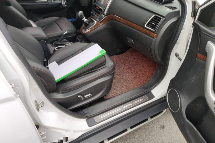 哈弗H6 2015款 改款 运动版 1.5T 手动两驱精英型局部细节9005