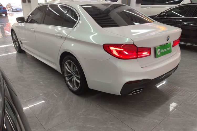 宝马5系 2020款 525Li M运动套装车身外观4