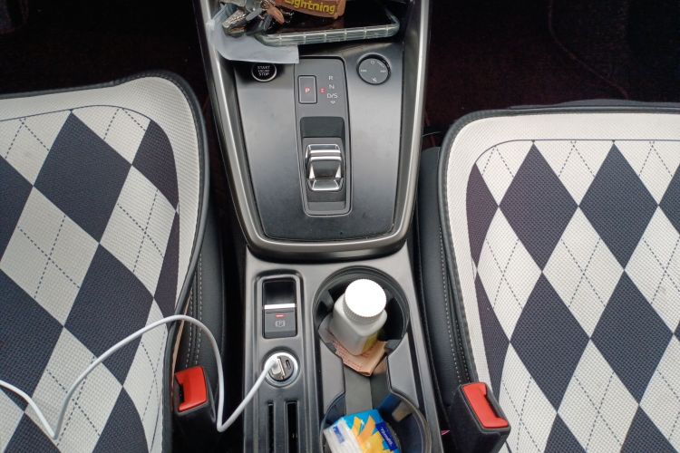 奥迪A3 2024款 A3L Limousine 35 TFSI 时尚运动型中控内饰18