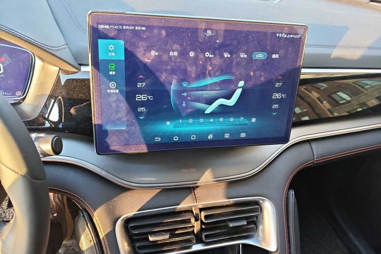 比亚迪 宋PLUS 2020款 1.5T 自动尊贵型中控内饰16