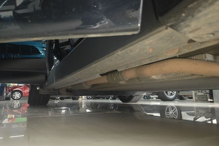 理想汽车 理想L9 2023款 Pro局部细节9001