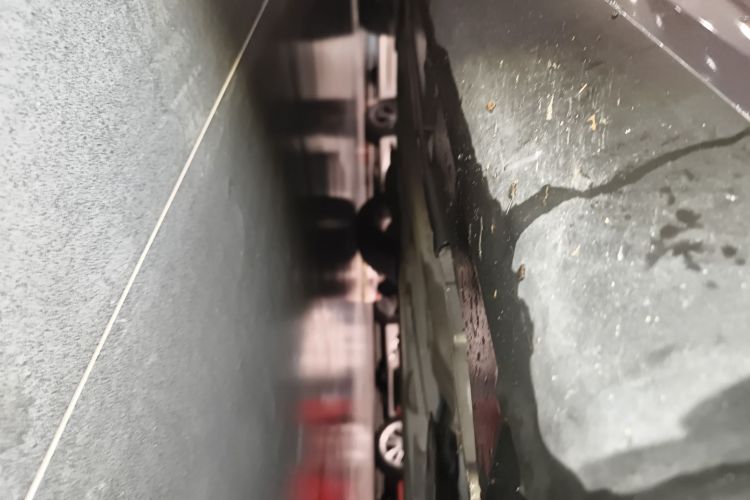 福特 福克斯 2012款 三厢 1.6L 自动风尚型局部细节9001