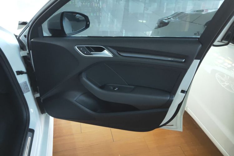 奥迪A3 2020款 Limousine 35 TFSI 时尚型 国VI中控内饰42