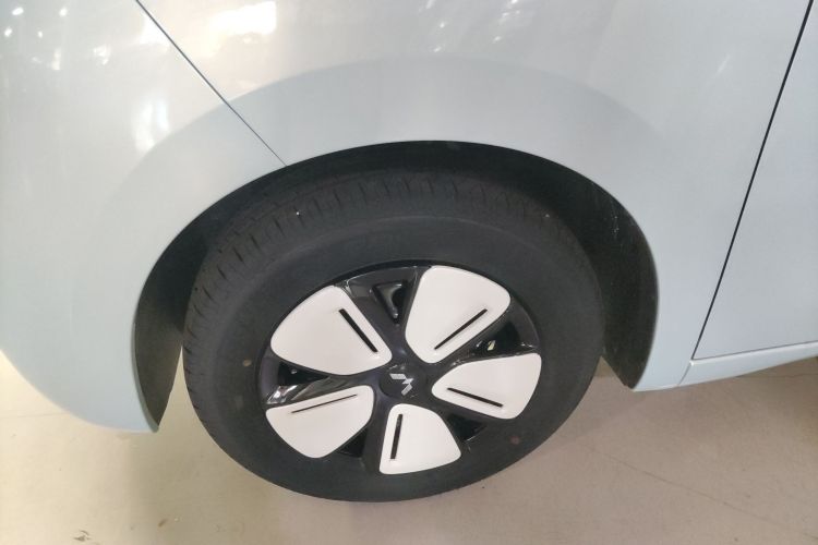 五菱汽车 宏光MINIEV 2025款 四门版 进阶款车身外观6007