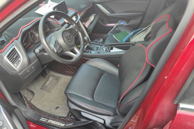 马自达CX-4 2018款 2.0L 自动两驱蓝天探索版 国V中控内饰19