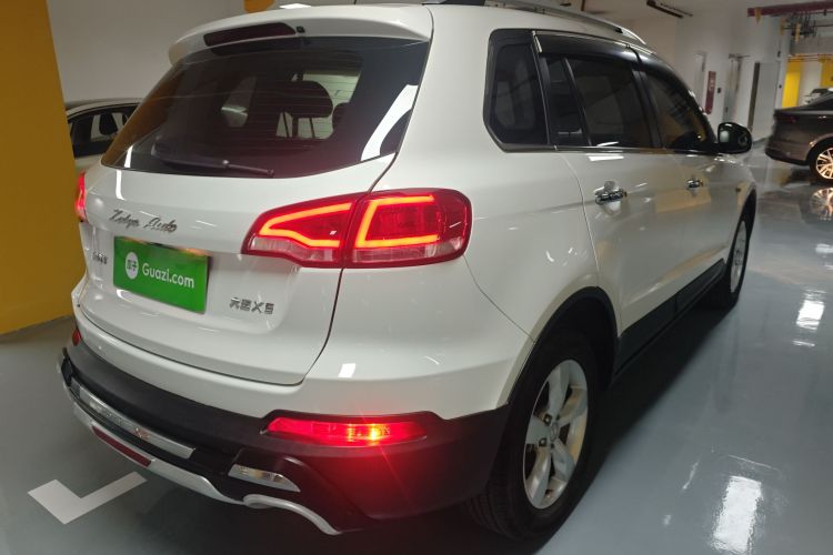 众泰 大迈X5 2015款 1.5T CVT知县型 国V车身外观6005