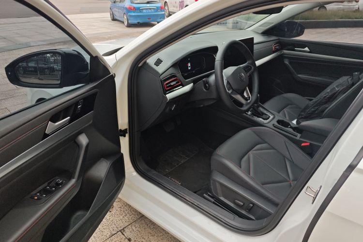 大众 朗逸 2024款 300TSI DSG星空领先版中控内饰20