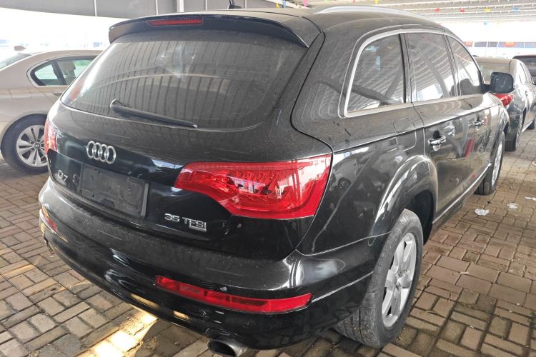 奥迪Q7 2015款 35 TFSI 进取型车身外观6005