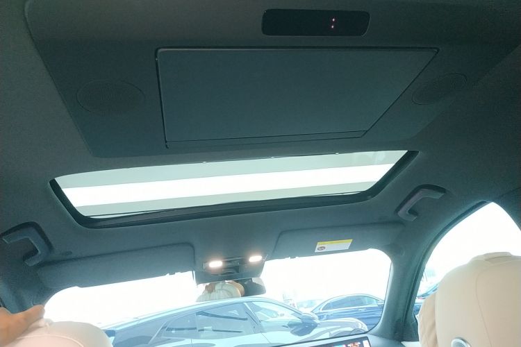 理想汽车 理想L9 2022款 Max中控内饰22