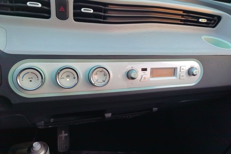 五菱汽车 宏光MINIEV 2022款 马卡龙臻享款 磷酸铁锂局部细节16