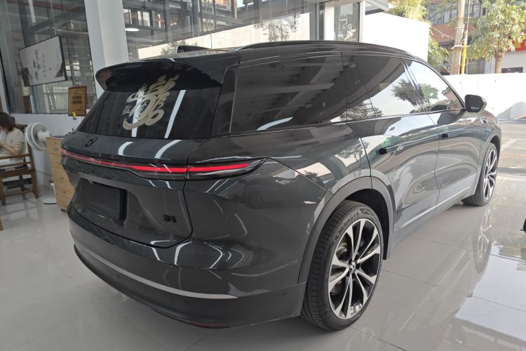 蔚来ES8 2023款 100kWh 签名版车身外观7