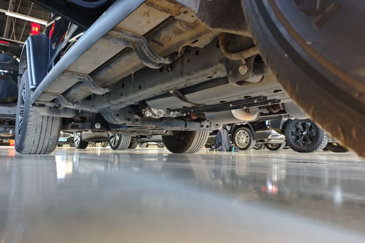 坦克300 2024款 2.0T 征服者局部细节9002