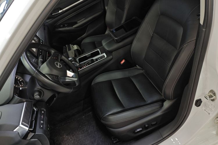 日产 天籁 2022款 2.0L XL-TLS 悦享版中控内饰19