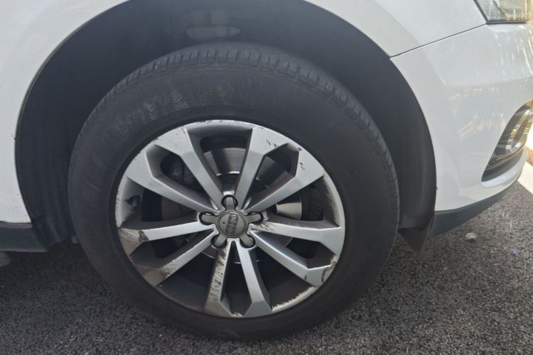 奥迪Q5 2013款 40 TFSI 进取型车身外观6007