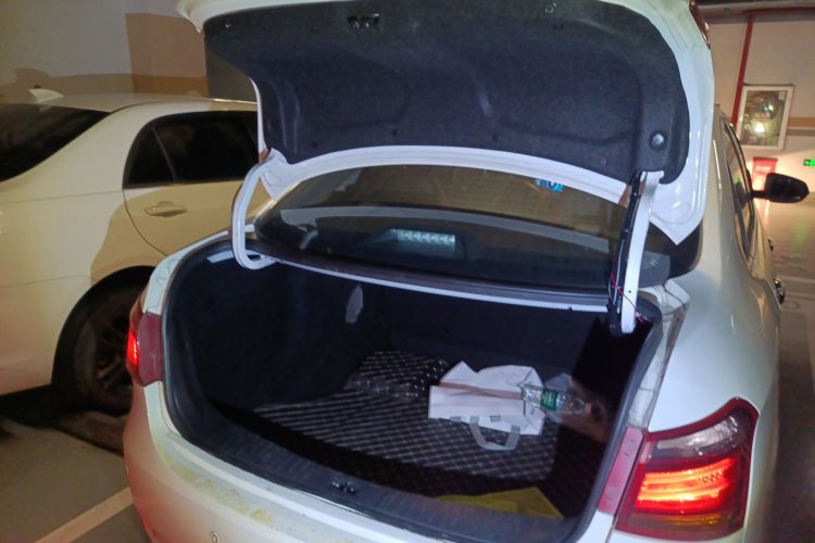 东风风神E70 2021款 改款二 500 超悦版局部细节23