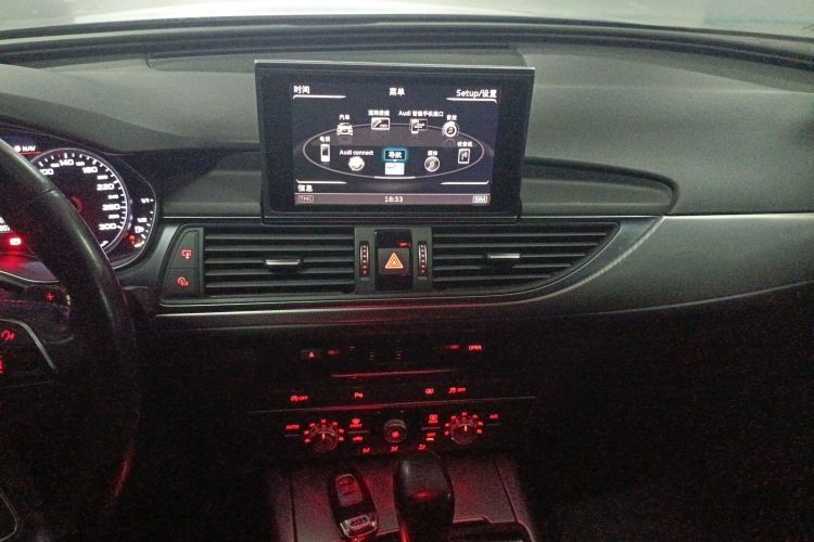 奥迪A6L 2018款 30周年年型 35 TFSI 时尚型中控内饰16
