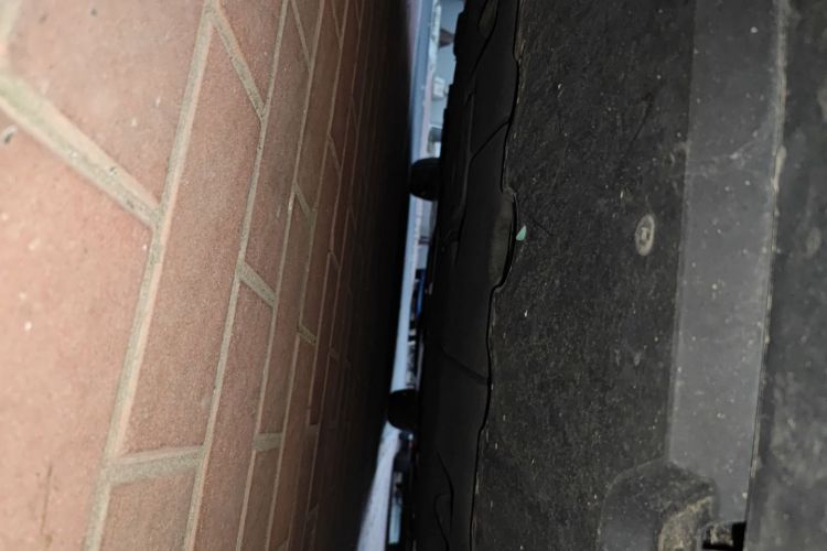 丰田 亚洲狮 2021款 2.0L 豪华版局部细节9008