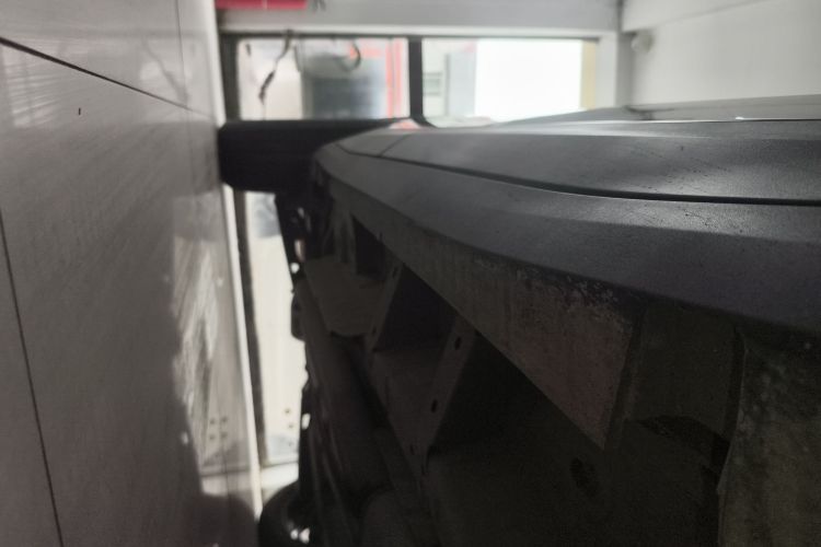 凯迪拉克XT5 2022款 2.0T 四驱豪华型（蜂鸟版）机舱底盘29