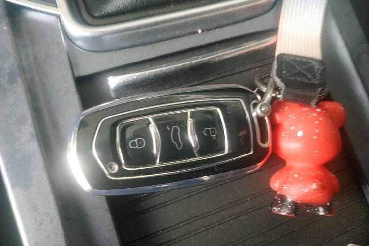 吉利汽车 帝豪 2018款 1.5L CVT向上互联版中控内饰11