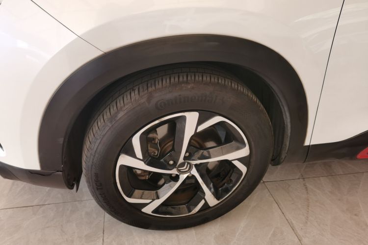 雪铁龙 天逸 C5 AIRCROSS 2017款 380THP 豪华型车身外观35