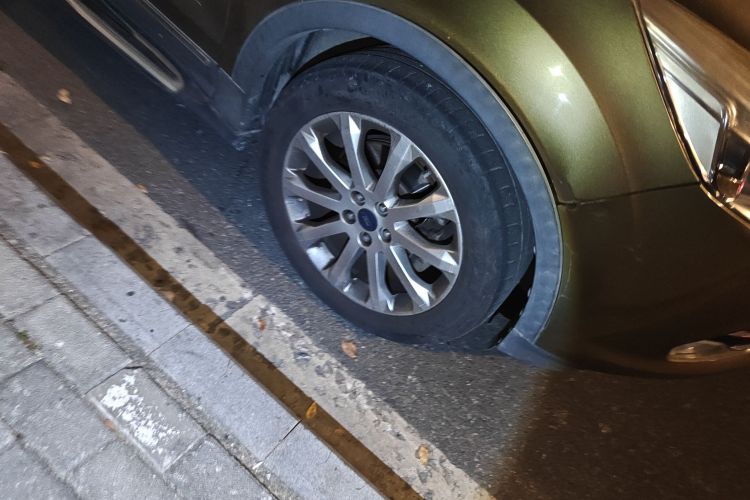 福特 翼虎 2015款 2.0L GTDi 四驱精英型车身外观6007