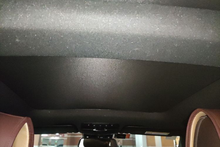 奔驰GLC 2018款 GLC 260 4MATIC 豪华型中控内饰22