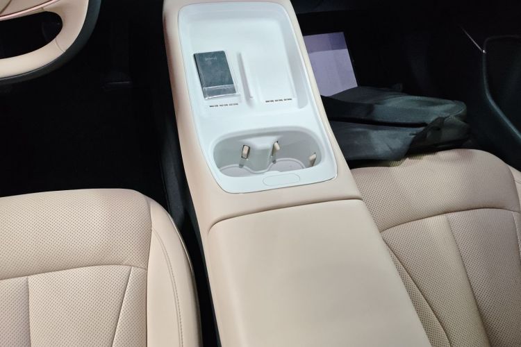 小鹏P7+ 2024款 超长续航 Max中控内饰18