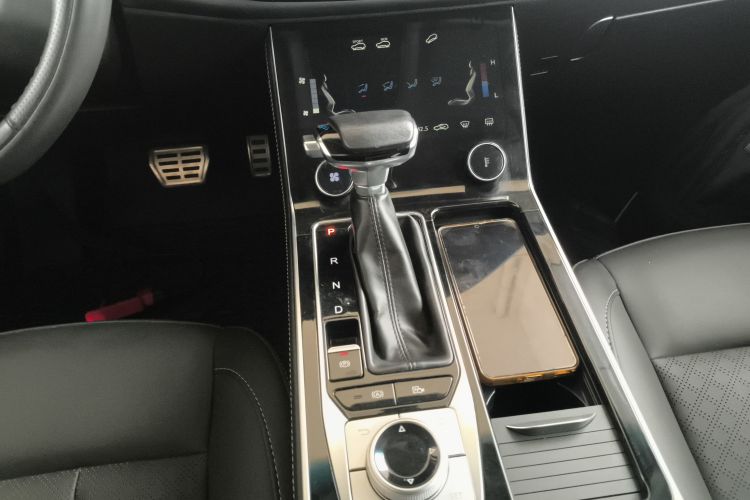 捷途X90 2020款 1.6T DCT影尊版 5座中控内饰18