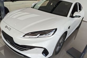 比亚迪 海豹06新能源 2025款 DM-i 智驾版 80KM豪华型